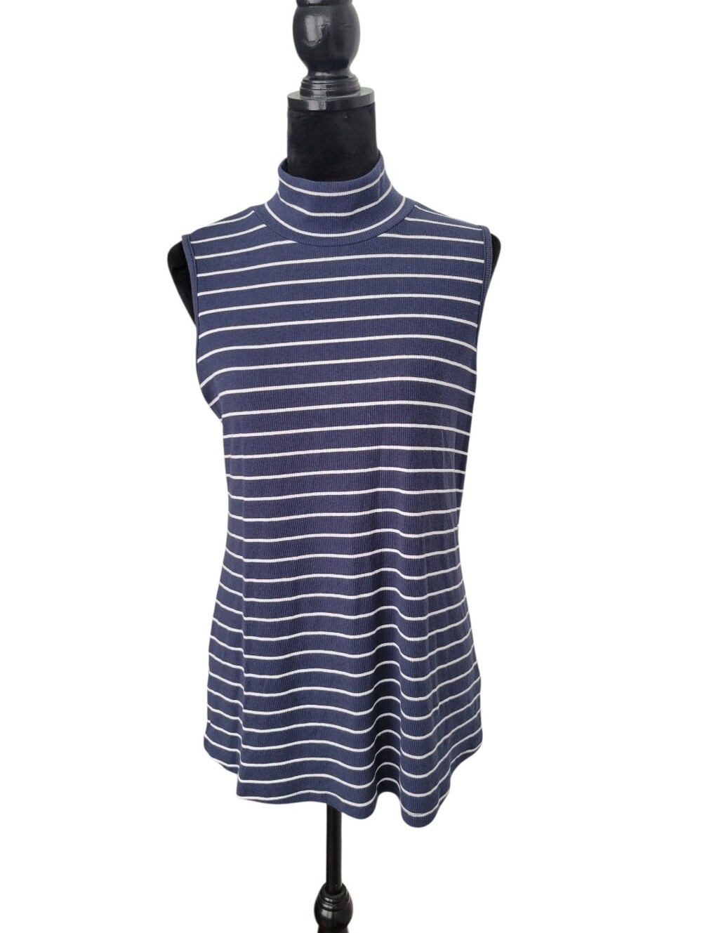 Lane Bryant 14/16 Navy and White Striped Sleeveless Mock Neck Tank